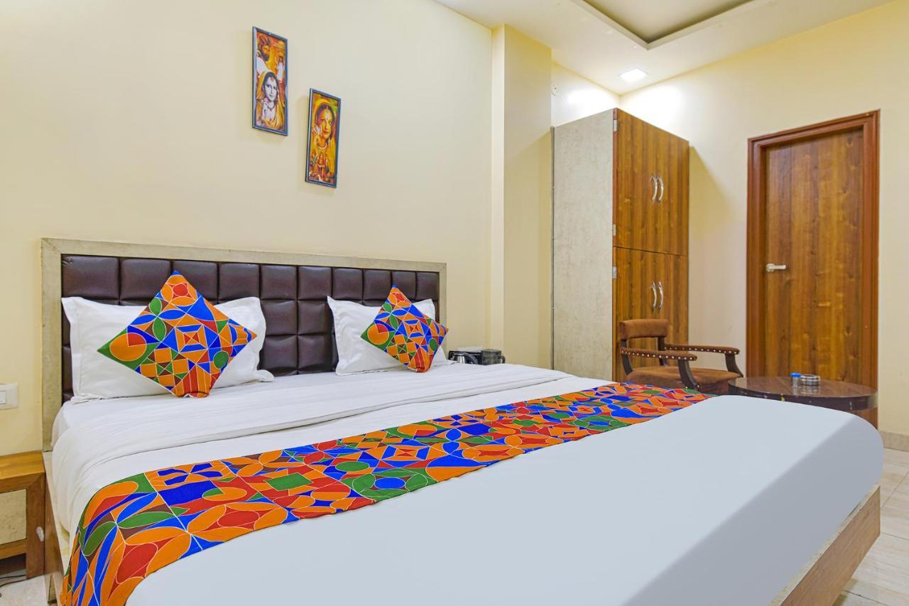 OYO 79424 Hotel Jaipur Paradise Bagian luar foto