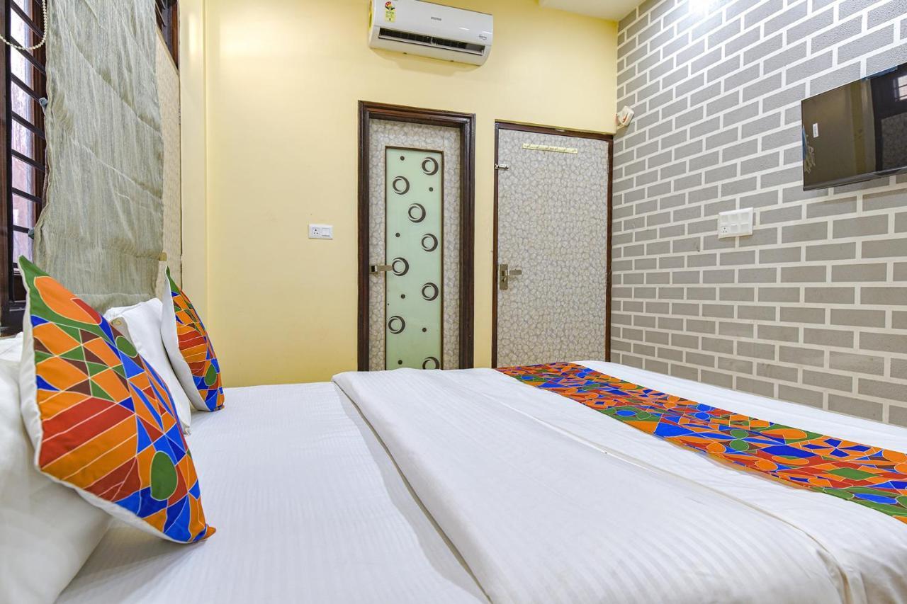 OYO 79424 Hotel Jaipur Paradise Bagian luar foto