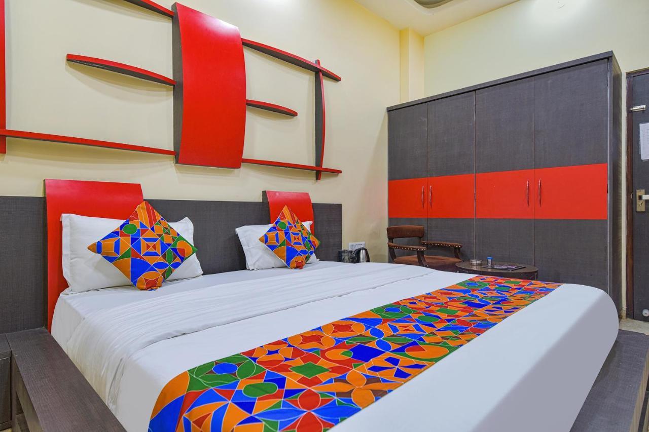 OYO 79424 Hotel Jaipur Paradise Bagian luar foto