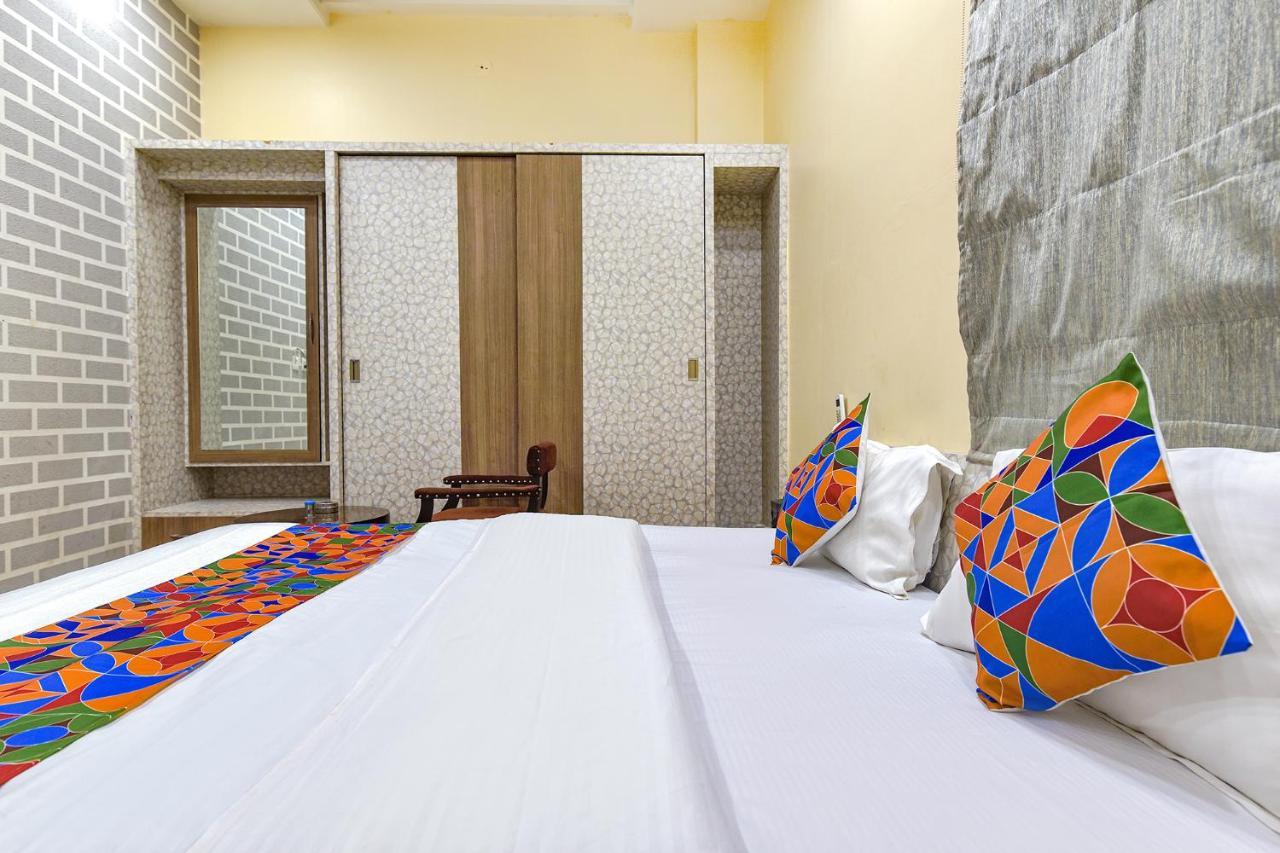 OYO 79424 Hotel Jaipur Paradise Bagian luar foto
