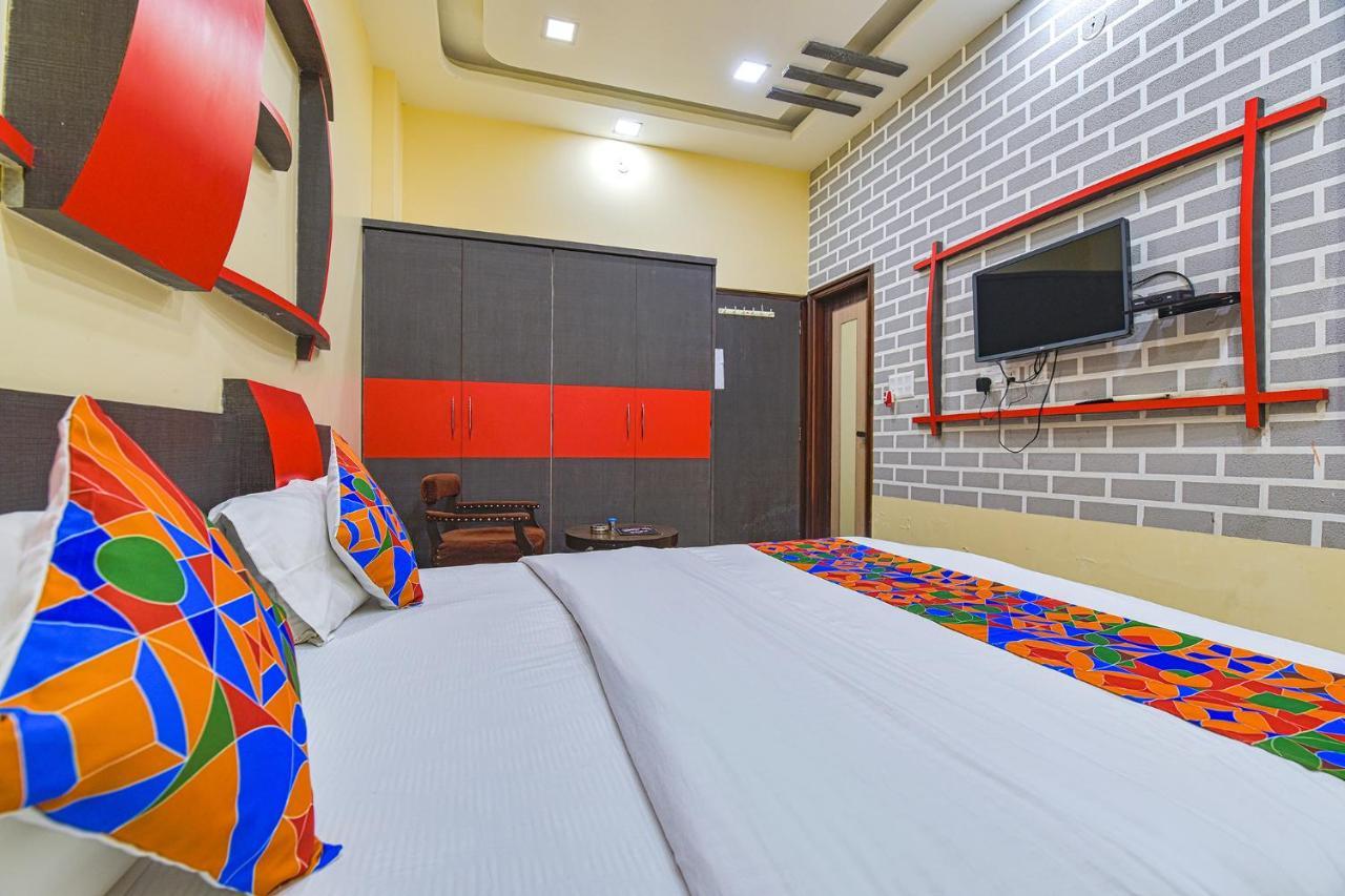 OYO 79424 Hotel Jaipur Paradise Bagian luar foto