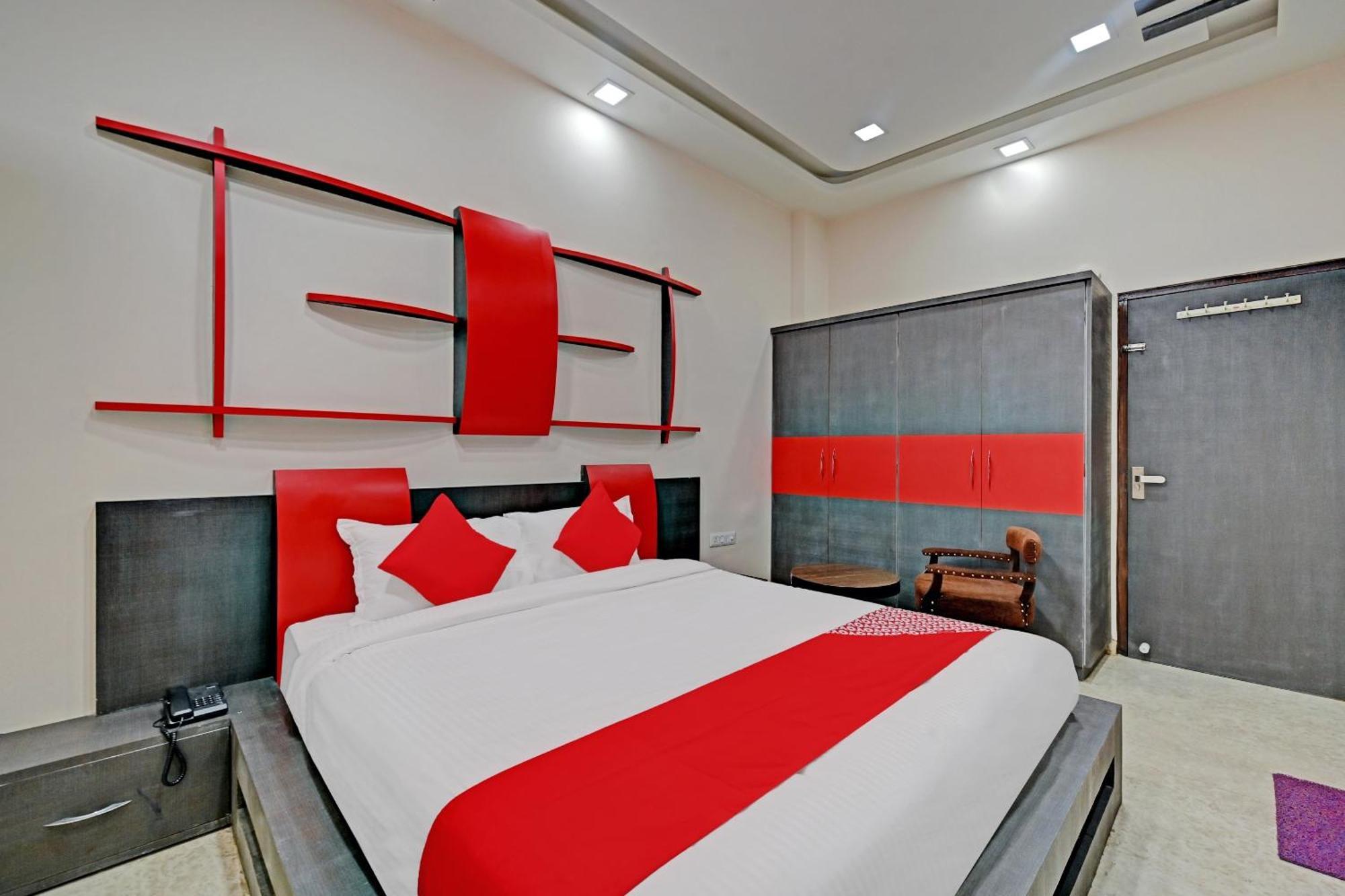 OYO 79424 Hotel Jaipur Paradise Bagian luar foto