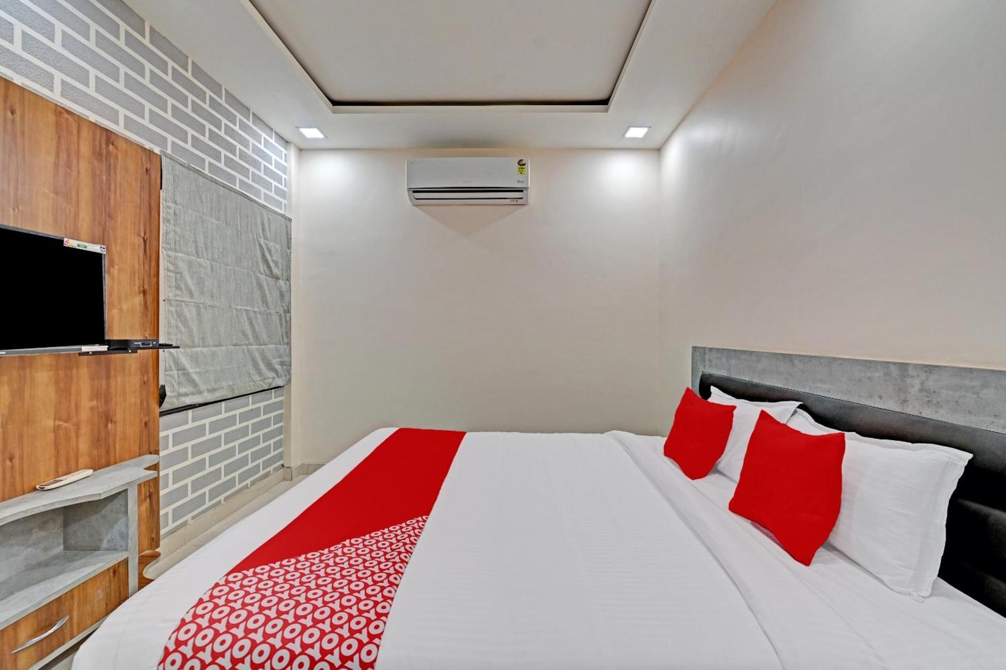OYO 79424 Hotel Jaipur Paradise Bagian luar foto